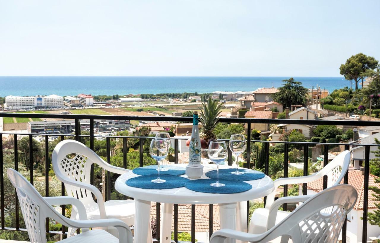 Costa Maresme Apartment Санта Сузана Екстериор снимка