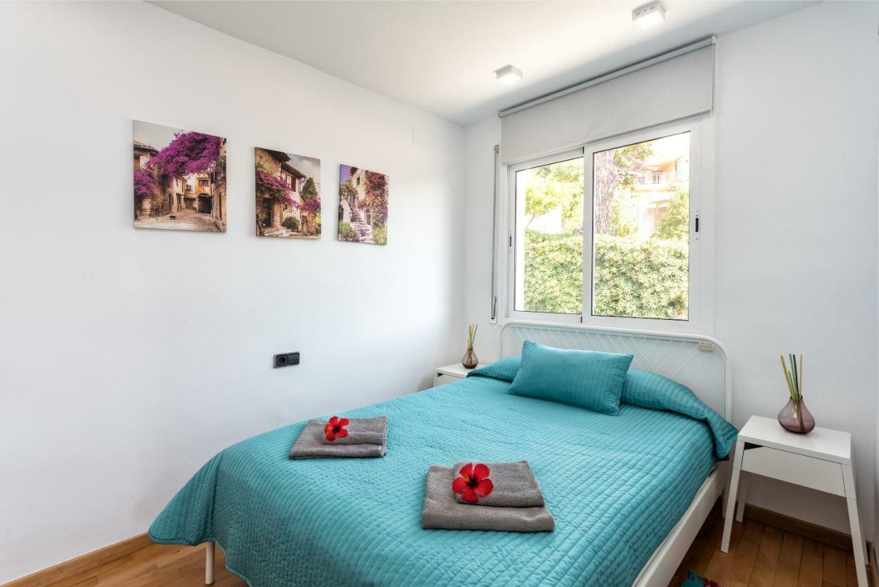 Costa Maresme Apartment Санта Сузана Екстериор снимка